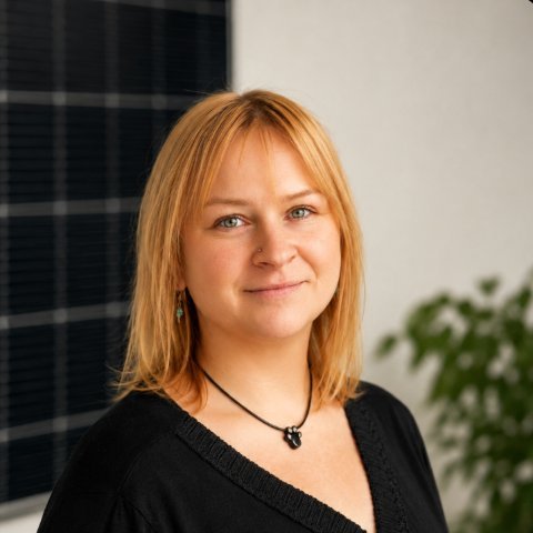 Ihre Ansprechpartnerin Jenny